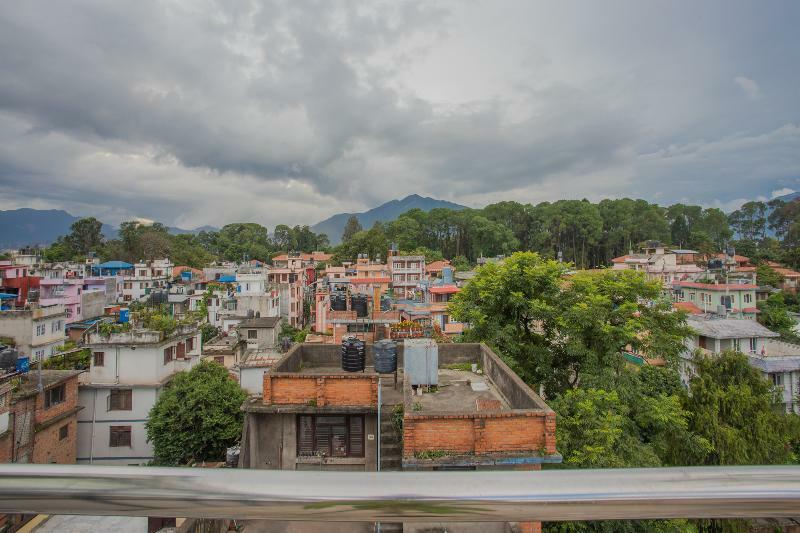 Kathmandu Embassy Hotel Екстер'єр фото